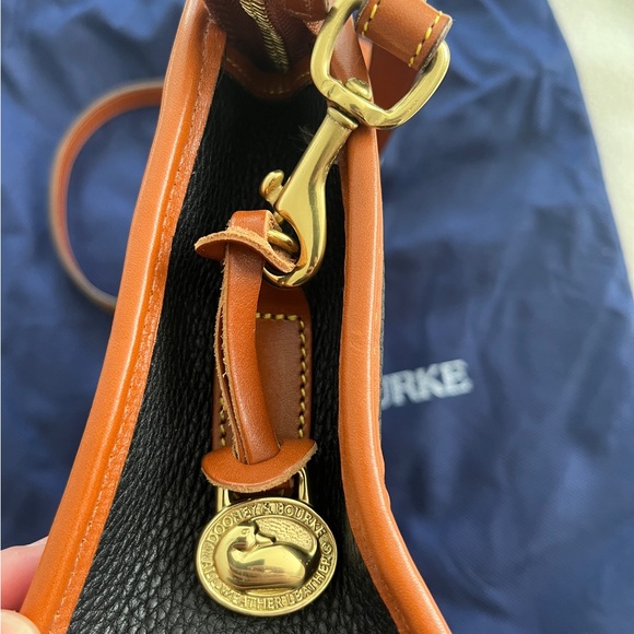 Vintage 90s Dooney&Bourke leather handbag - Picture 6 of 12